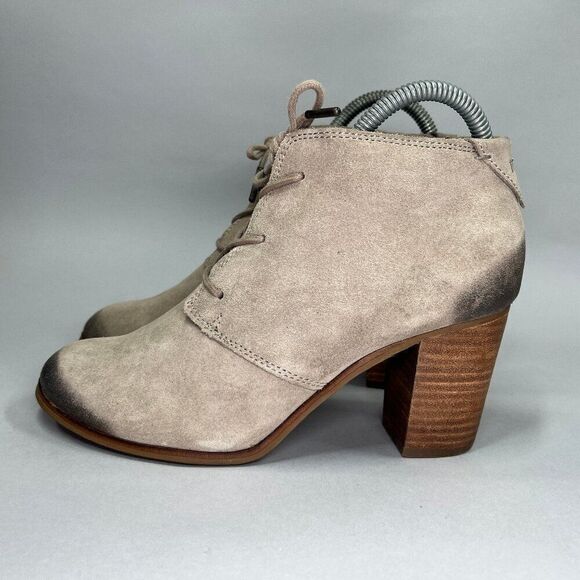 Toms Women's‎ Size 8 Lunata Tan Suede Lace Up Ankle Boots - Picture 4 of 13